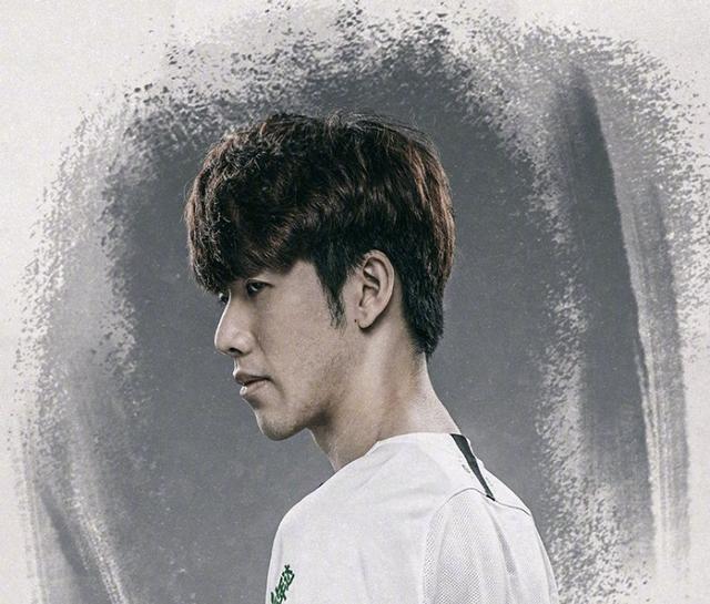 LNG发文为Weiwei庆生：在属于你的八月，去创造一个盛放的夏天