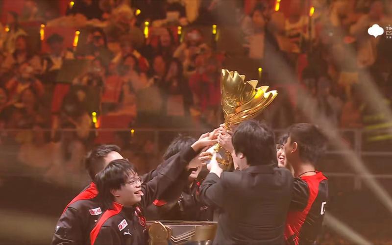 百家乐“免佣”陷阱：解析“庄 6 点赢赔一半”规则对赌场优势的隐形提升。（百家乐免佣的另一面：‘庄家6点赢只赔一半’如何悄然提高赌场优势）