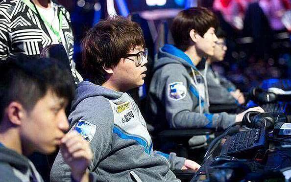 LGC官方回应老头杯奖金形式：不要被谣言带节奏哦！